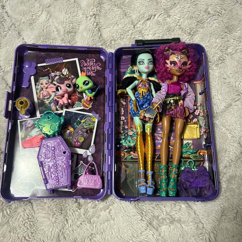 Monster High Frightfully Tall Ghouls Jinfire Doll Set